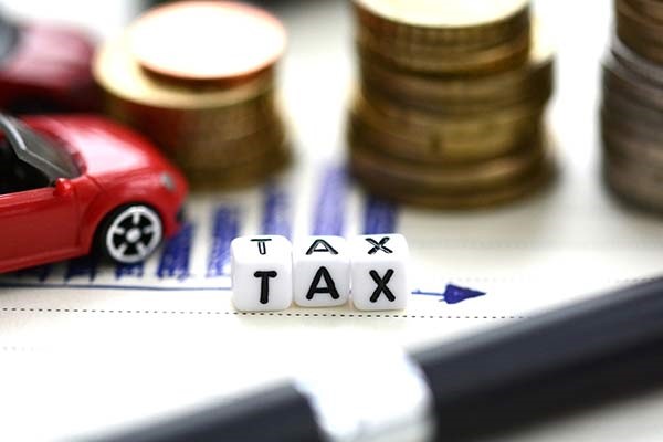 مالیات بر مشاغل خودرویی چیست؟ 