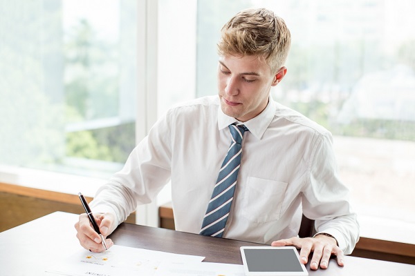 برای مشاور مالیاتی شدن چه باید کرد؟ از آزمون تا وظایف 1 مشاور مالیاتی شدن